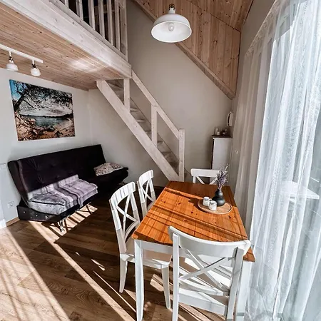 Ciki Puki Buto Nuoma Su Sildomu Lauko Baseinu Kunigiskese Apartman *