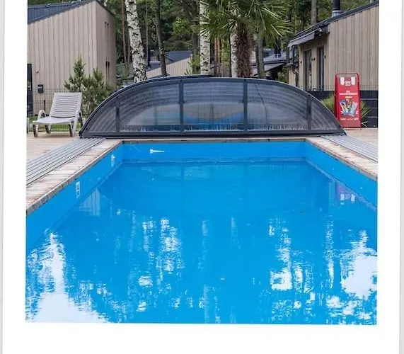 Ciki Puki Buto Nuoma Su Sildomu Lauko Baseinu Kunigiskese شقة